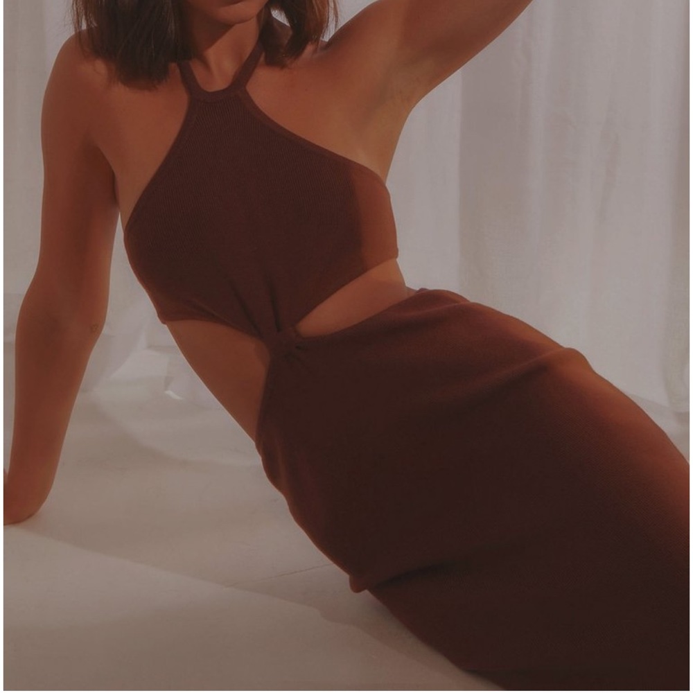 Pepper Mayo Margaux Brown Knit Cut Out Halter Maxi cult gaia style Size 2/XS New